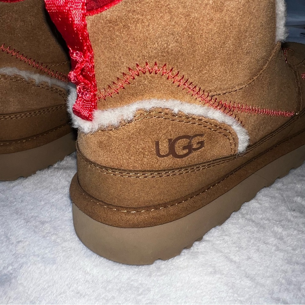 UGG Highland Hi Heritage Chestnut Fiery Red Suede Hiking Boot - Picture 9 of 11